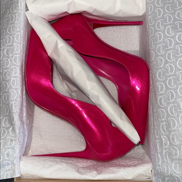 New Christian Louboutin Hot Chick heels - Picture 6 of 8
